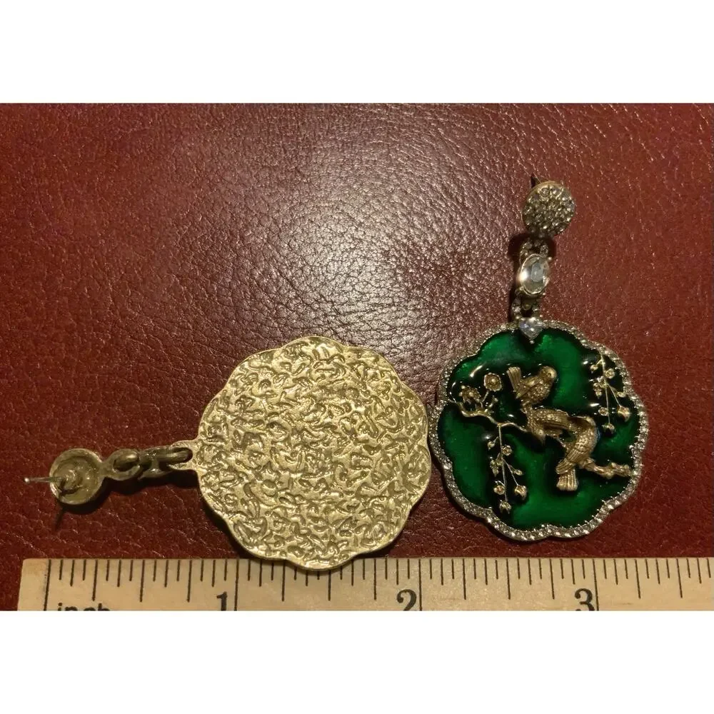 Jewelry Atelier medieval bird